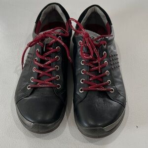 Ecco Men's Black Sneakers with Red Accents